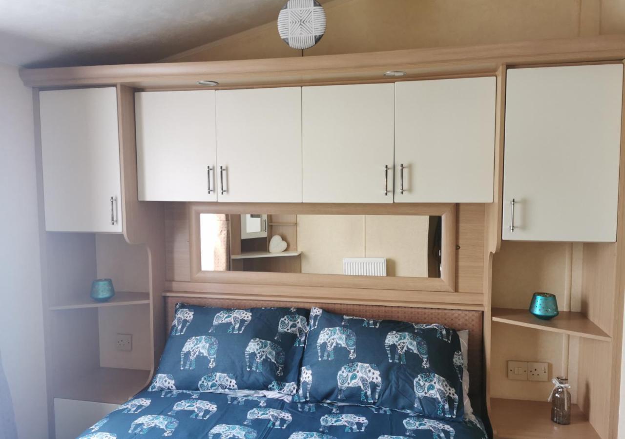 Tranquil 6 Berth Luxury Holiday Home Chichester Eksteriør bilde