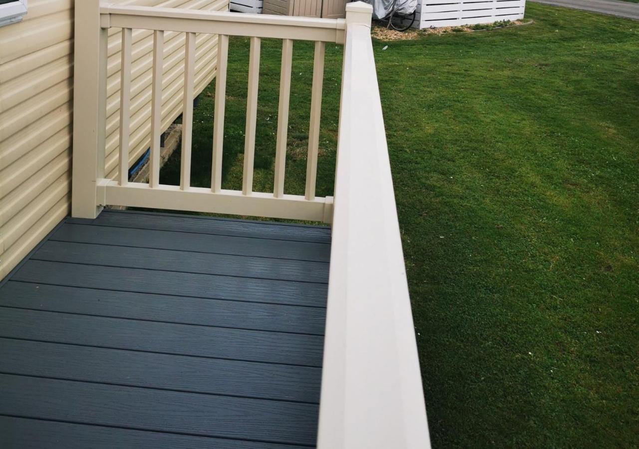 Tranquil 6 Berth Luxury Holiday Home Chichester Eksteriør bilde
